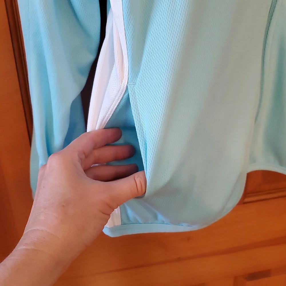 Nike Women's Aqua and White Full Zip Dri-Fit Hooded Jacket Size‎ Large 12-14